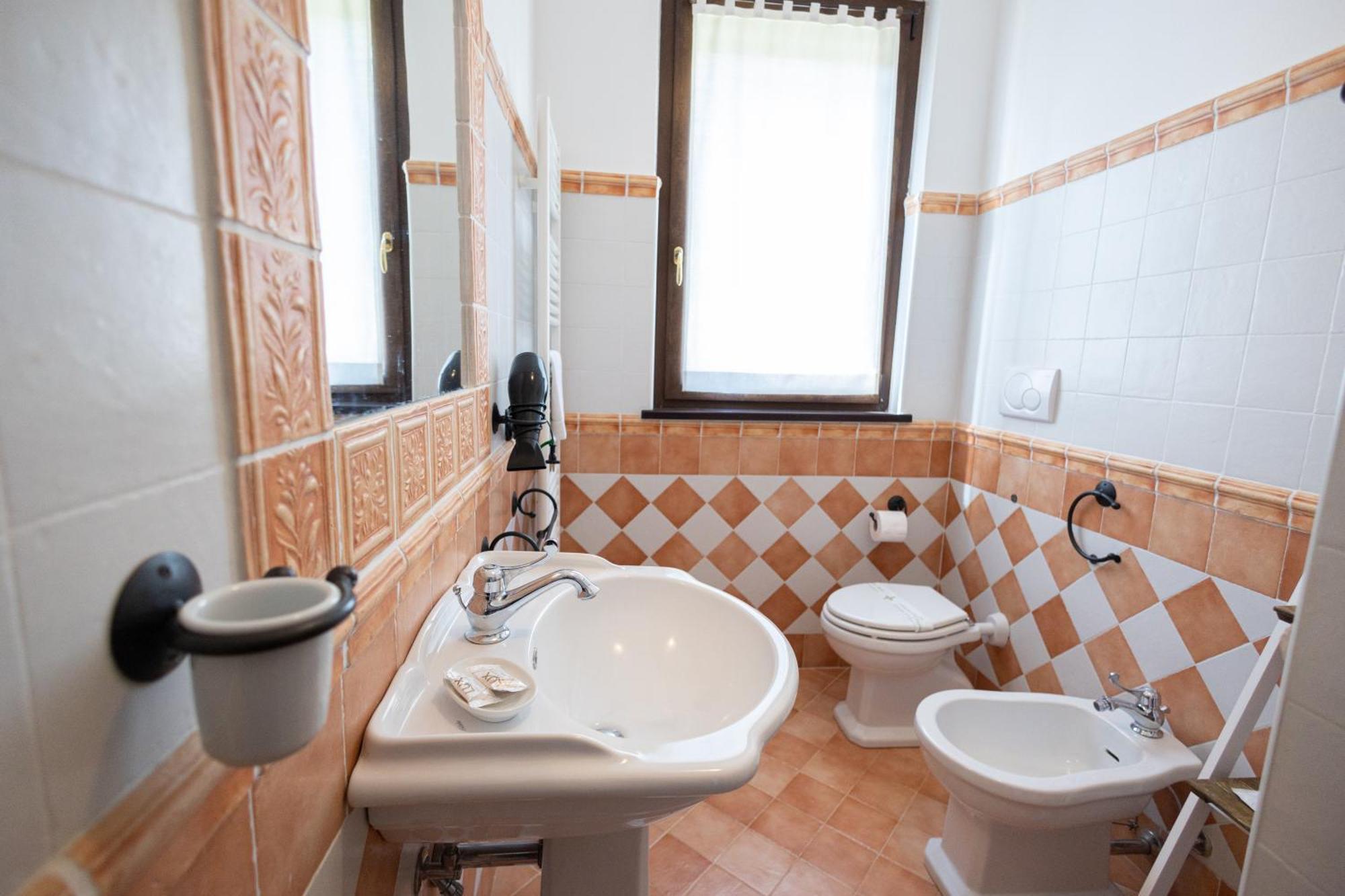 Di Colle In Colle - Country House With Private Pool تورو سول تراسيمينو المظهر الخارجي الصورة