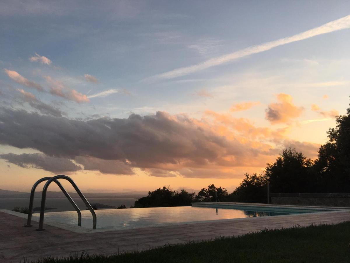 Di Colle In Colle - Country House With Private Pool تورو سول تراسيمينو المظهر الخارجي الصورة